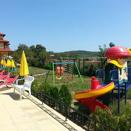 Morski Horizonti Villa *